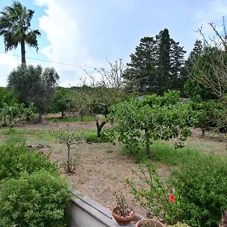 Holiday home Petrosa